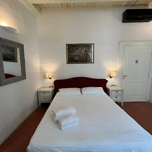 Affittacamere Residenza D'epoca Historia Luxury Boutique, Firenze