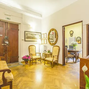 Bed & Breakfast Tourist House Liberty, Firenze